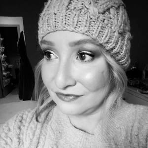 Meet your Posher, Ivy